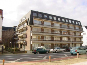 Lilyta B403 4A apartment in De Haan near the sea